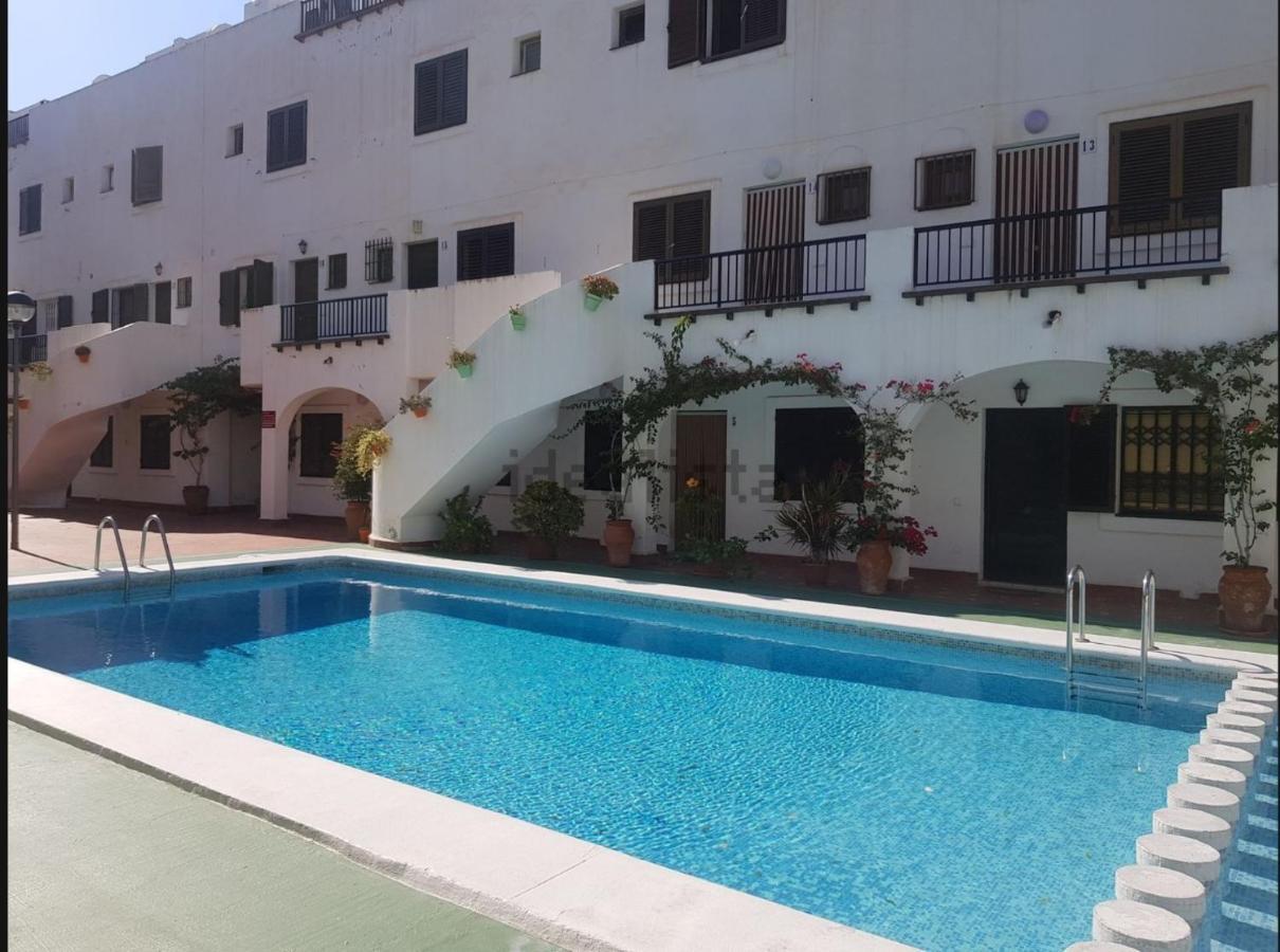 אל קאמפיו Atico Triplex Isla Verde מראה חיצוני תמונה