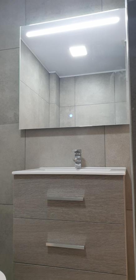 אל קאמפיו Atico Triplex Isla Verde מראה חיצוני תמונה